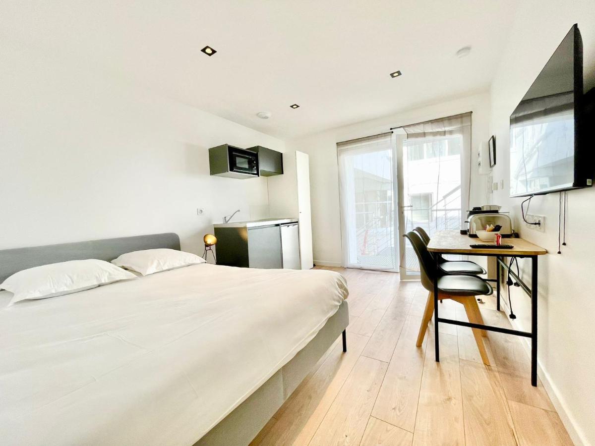 Residence Duguay - Centre Ville - Porte B - Appartements Tout Confort - Neuf - Nouveau โลริอ็อง ภายนอก รูปภาพ