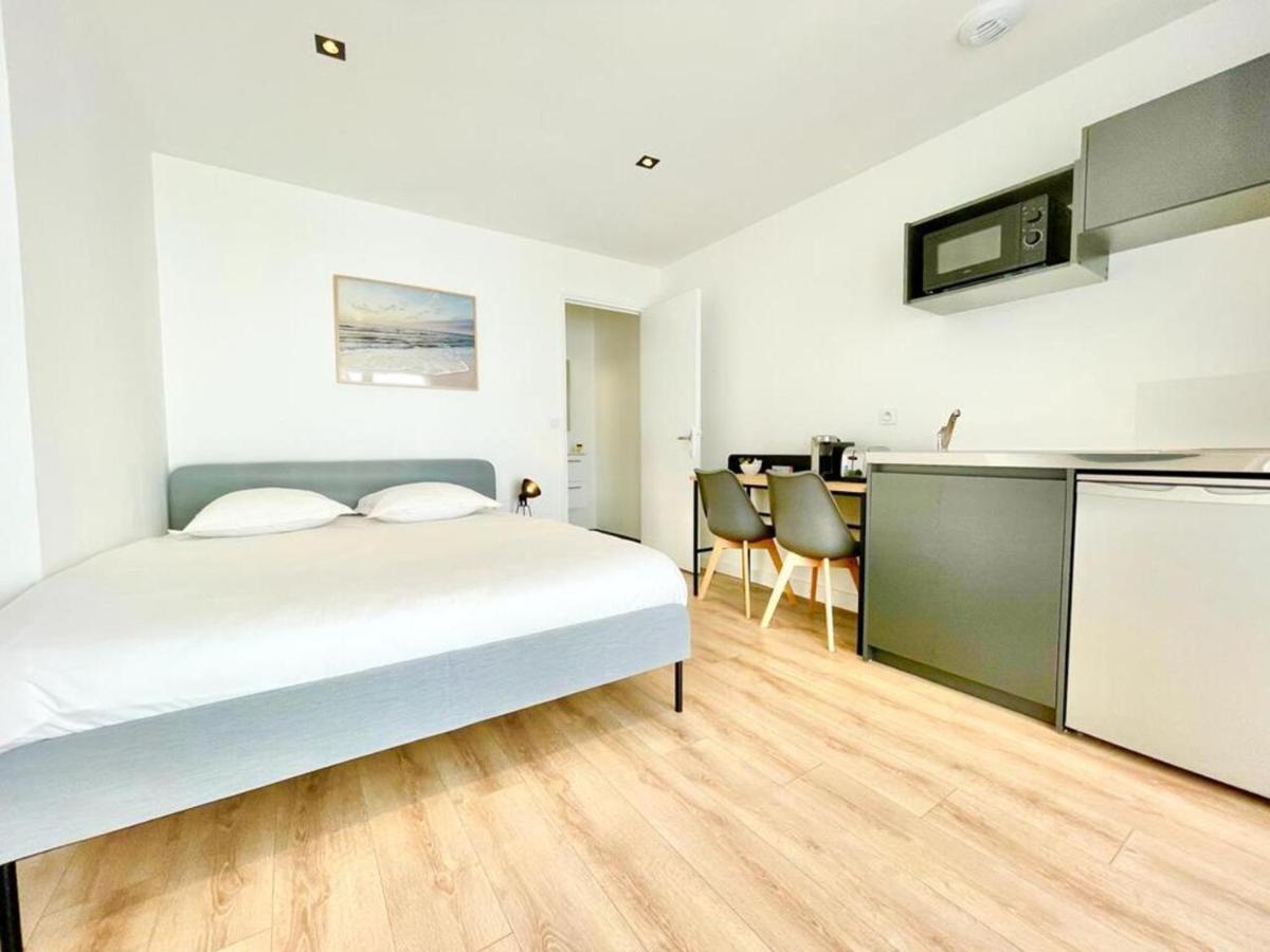 Residence Duguay - Centre Ville - Porte B - Appartements Tout Confort - Neuf - Nouveau โลริอ็อง ภายนอก รูปภาพ