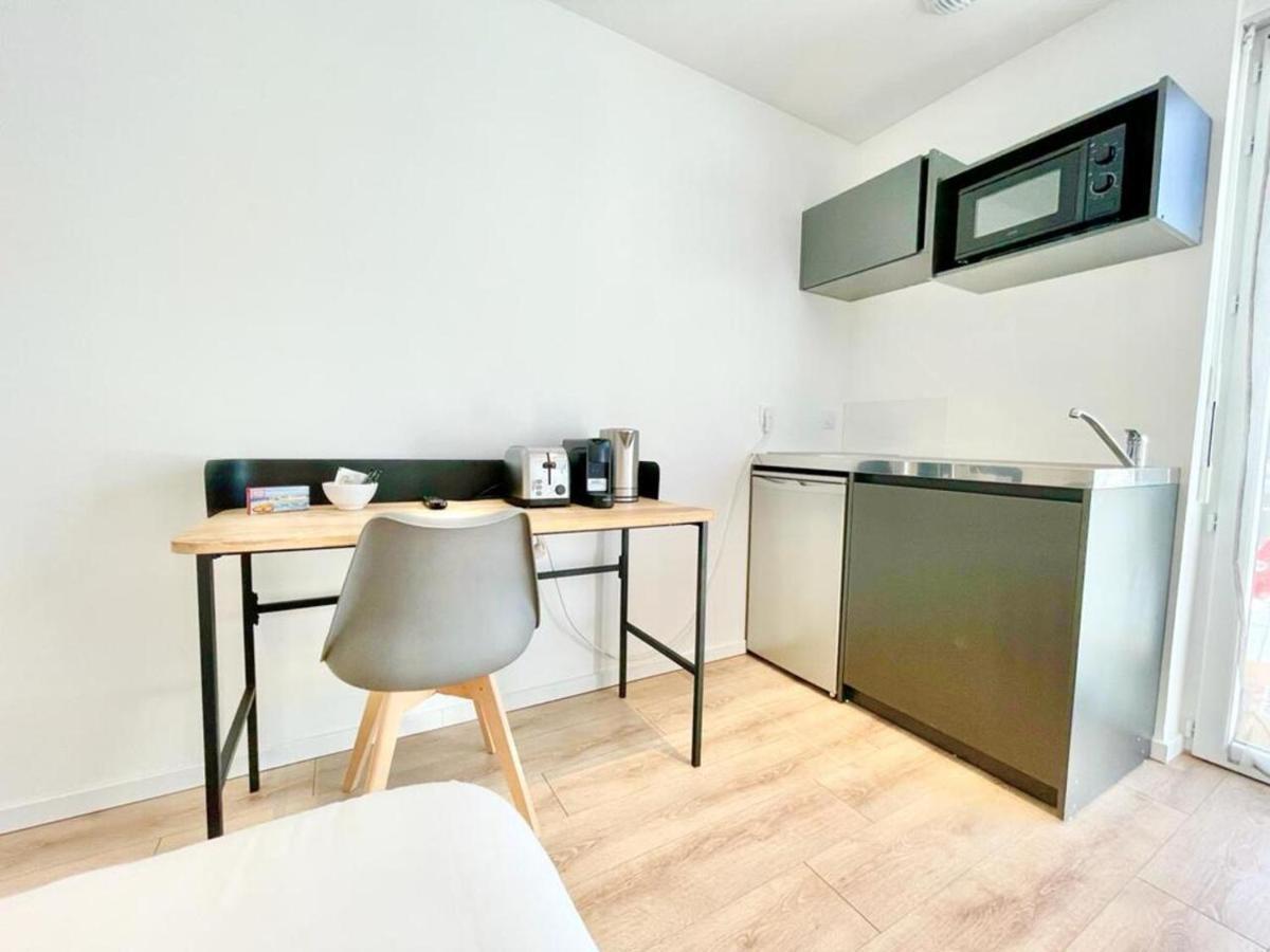 Residence Duguay - Centre Ville - Porte B - Appartements Tout Confort - Neuf - Nouveau โลริอ็อง ภายนอก รูปภาพ