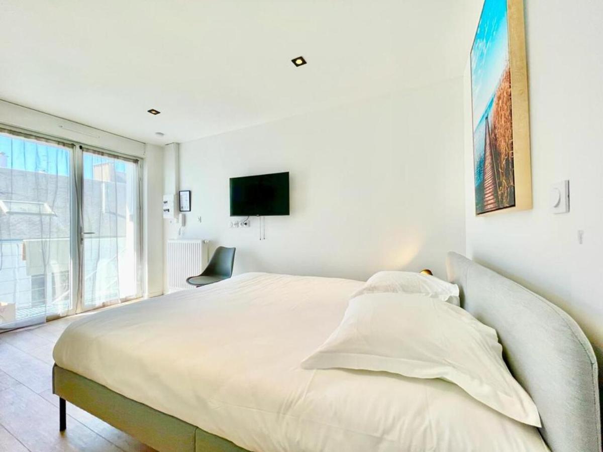 Residence Duguay - Centre Ville - Porte B - Appartements Tout Confort - Neuf - Nouveau โลริอ็อง ภายนอก รูปภาพ
