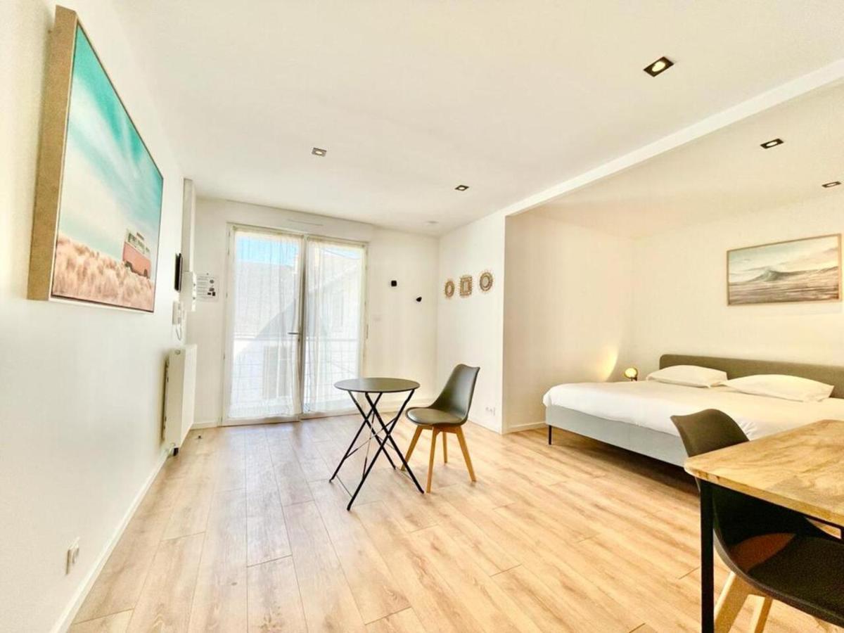 Residence Duguay - Centre Ville - Porte B - Appartements Tout Confort - Neuf - Nouveau โลริอ็อง ภายนอก รูปภาพ